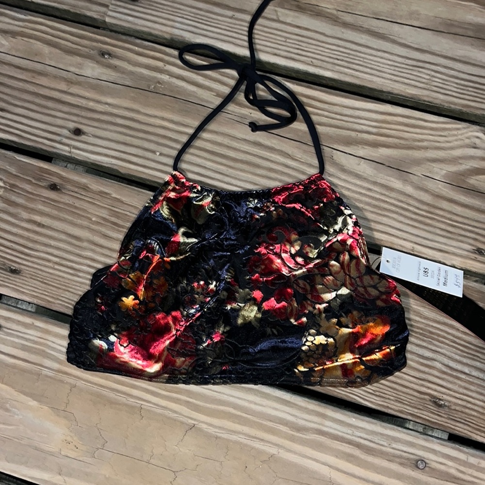 B.Swim Secret Garden Amore Hi Neck Bikini Top,Size Medium,NWT